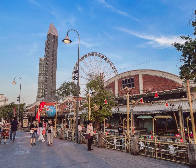 Asiatique The Riverfront