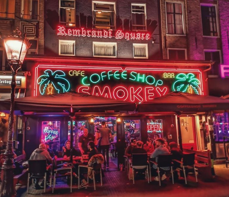 Smokey Bar