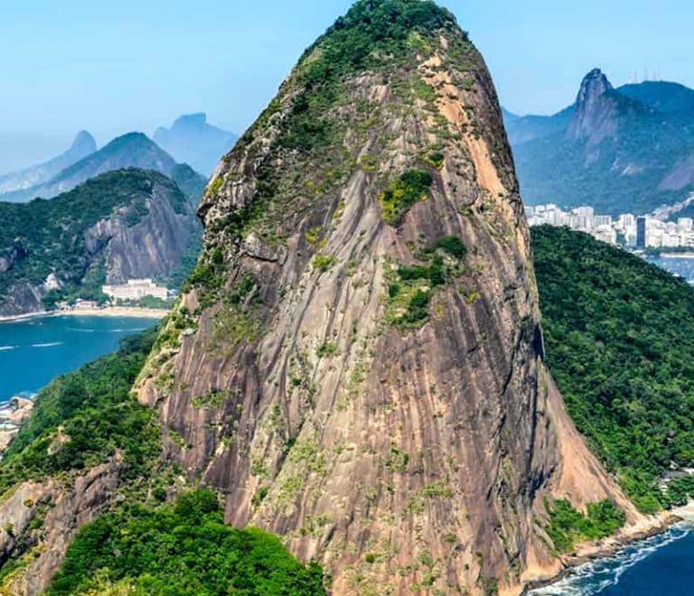 Sugarloaf Mountain (Pão de Açúcar)