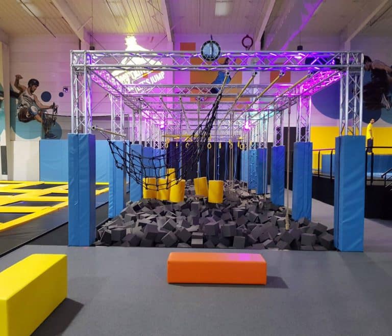 Let's Jump Trampoline Park