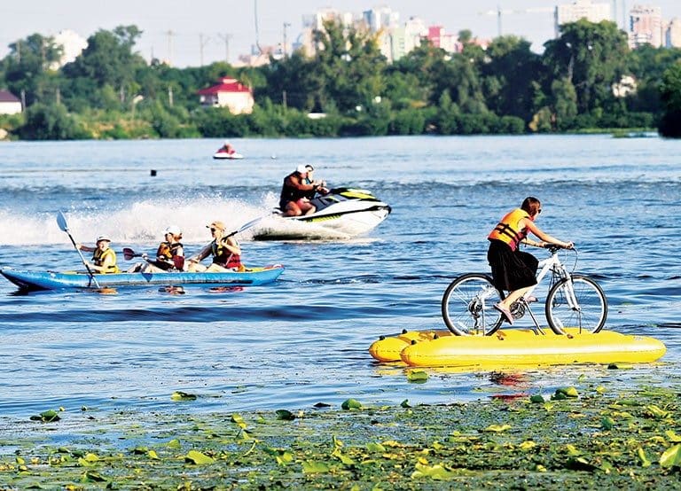 Trukhaniv Island