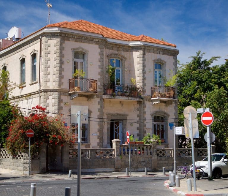 Neve Tzedek