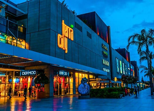 TerraCity Shopping Mall