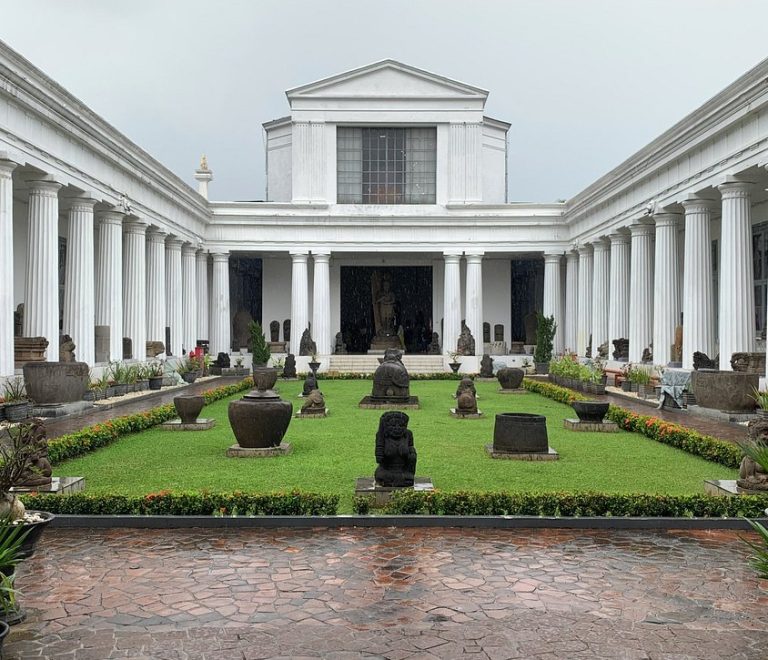 Museum Nasional (National Museum)