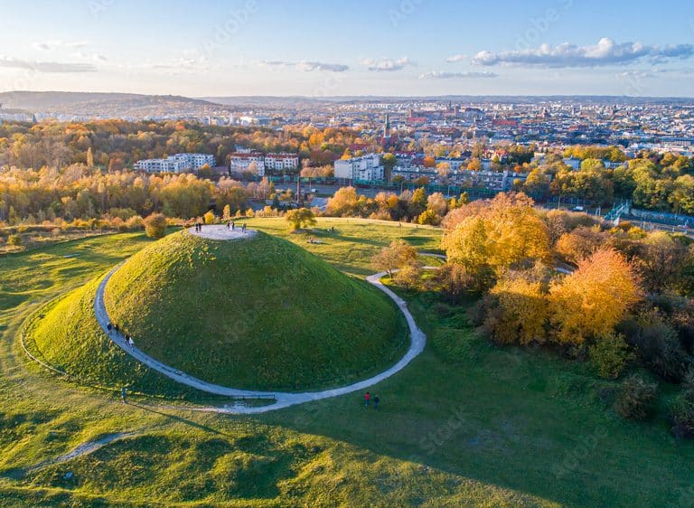 Krakus Mound (Kopiec Krakusa)