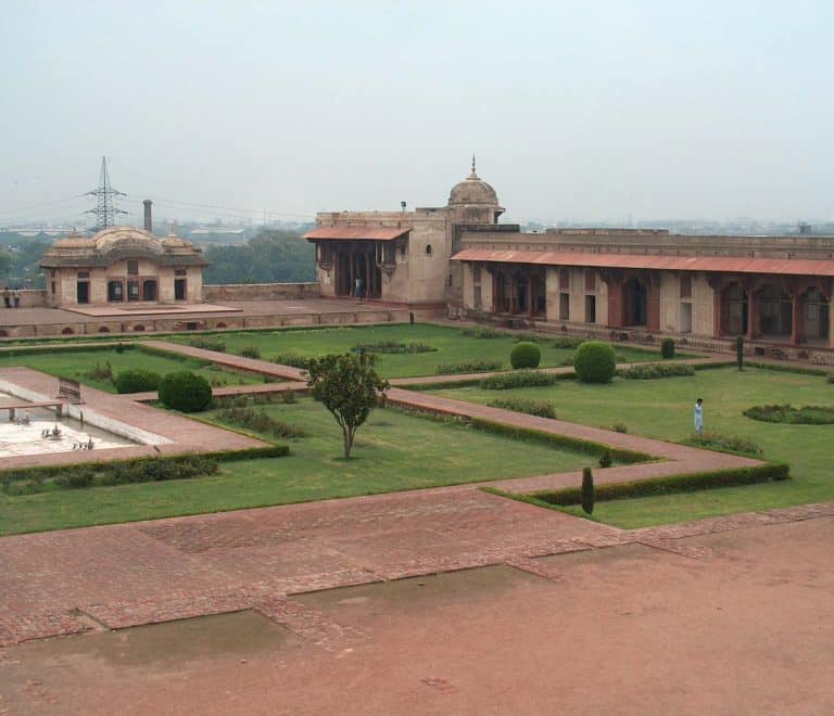 Bagh-e Bala