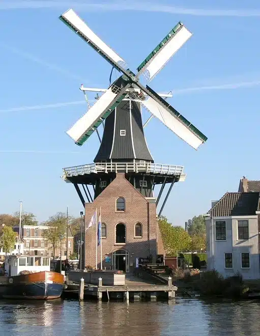 Molen De Adriaan