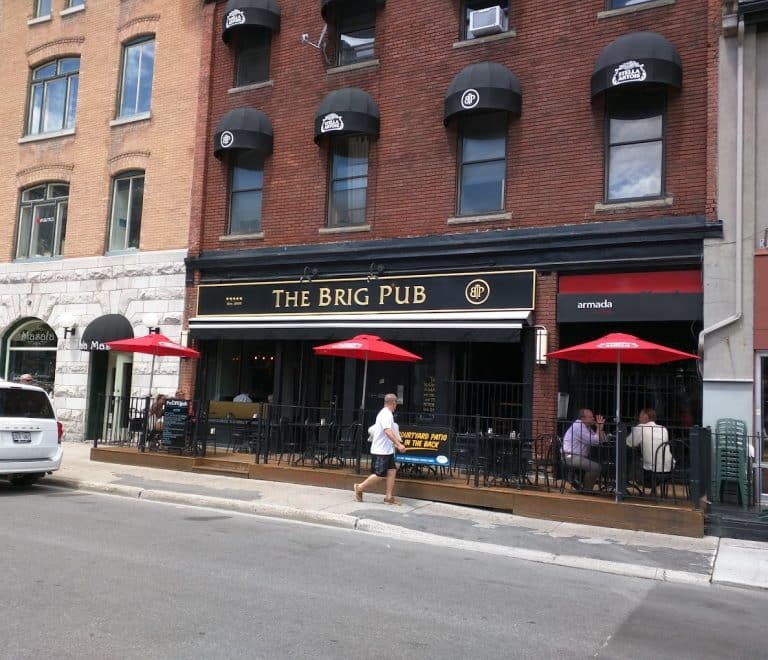 Brig Pub