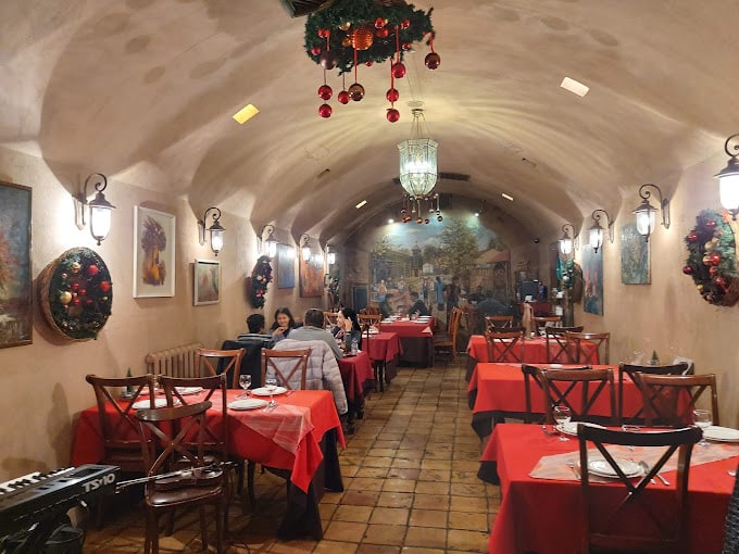 Caravan Restaurant