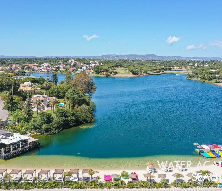 Quinta do Lago Lake